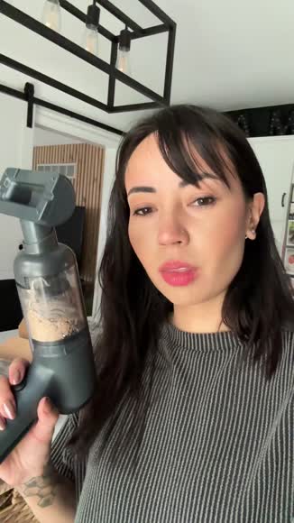 Video review of Usuie Cordless Handhelds Car Vacuum Cleaner  by vpassonno
