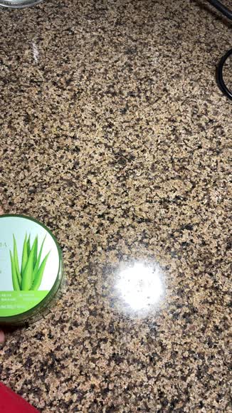 Video review of Aloderma Pure Aloe Vera Gel + Tea Tree Oil Made within 12 Hours of Harvest  by 6784a8cbdbdfd609cbc07991