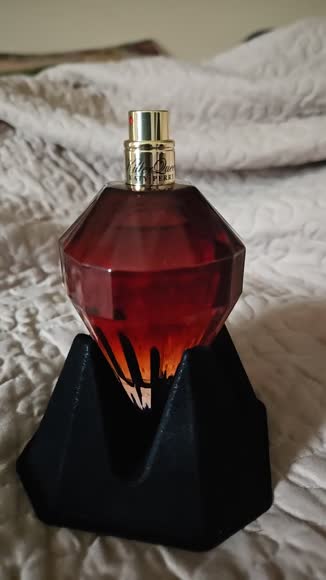 Video review of Katy Perry Killer Queen Eau De Parfum Spray  by 