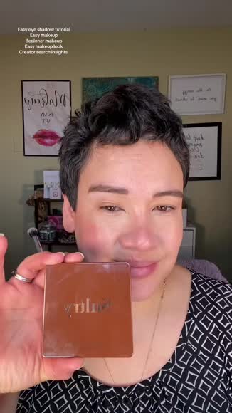 Video review of  Sultry Mini Eyeshadow Palette  by 67955836a8f939d0dbdf73a7