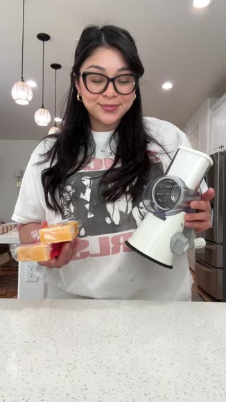 Video review of  Food & Drink  by edithxbella90