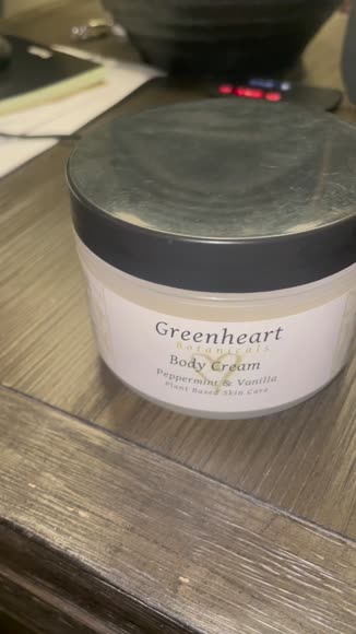 Video review of Greenheart Botanicals Moisturizing Body Cream with Hyaluronic Acid  by 