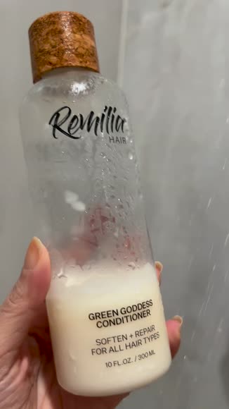 Video review of Remilia Hair Lightweight, Vegan Conditioner for All Hair Types  by 
