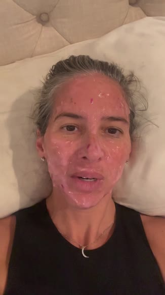 Video review of VogueNow Illuminating Bulgarian Rose Jelly Face Mask - Free Jade Roller & Brush - Hydrate, Brighten & Nourish  by 678273190610370abd419071
