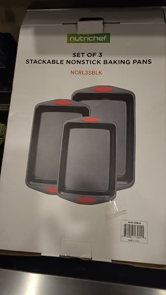Video review of Nutrichef Kitchen Oven Baking Pans - Gray with Red Silicon Handles: Bake with Ease  by 679570fdf23c09dc3b271ab8