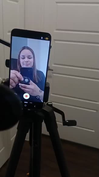 Video review of Kodak KODAK Photo Gear Tripod with Remote 62ʺ/157.5 cm  by 67ccf73ac619491c4347a23d