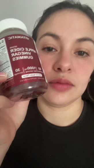 Video review of Vitamatic Apple Cider Vinegar Gummies - 1000mg per Serving - 60 Vegan Gummies - ACV Gummies for Detox, Weight Loss Support, Energy Boost, Digestion & Gut Health  by 6786fb1ca3d389037affca46