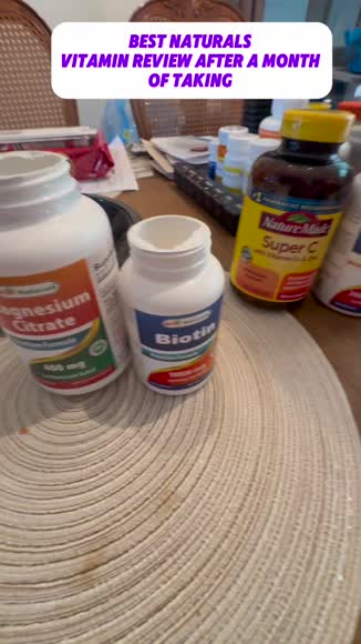Video review of  Biotin 10,000 mcg for Hair & Nail Health  by jessicak718