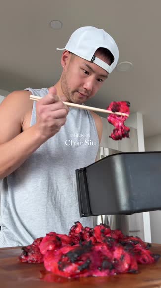 Video review of Clips Food & Drink  by 67228c48db596ba9e2e90e47