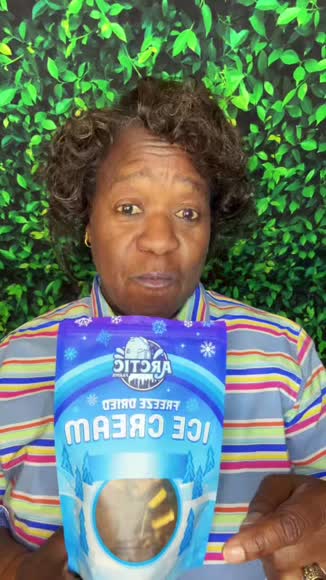 Video review of Arctic Farms Freeze Dried Astronaut Ice Cream Sandwich Bites  by 678fd5ab2d414658ddbe88e2