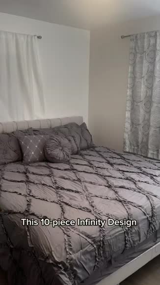 Video review of Elegant Comfort Elegant Comfort 10-Piece Infinity Design Comforter Set  by 678c1d29c254b6ef09aab0aa