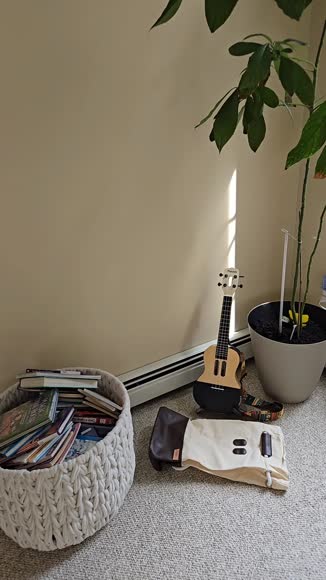 Video review of POPUMUSIC Populele U1 Smart Concert Ukulele with LED Lights  by 6564a401bcc035954bbc6bfb