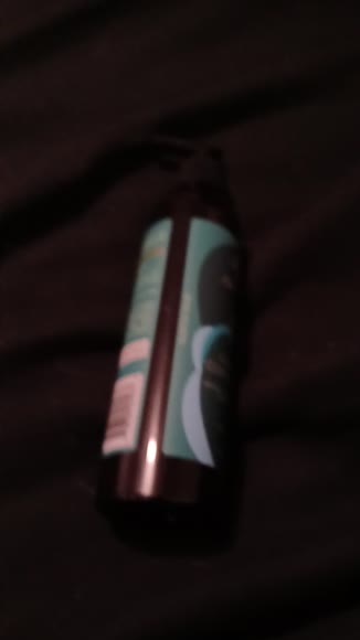 Video review of As I Am Bond Leave In Conditioner  by 67998bd1bab86da6a444b399