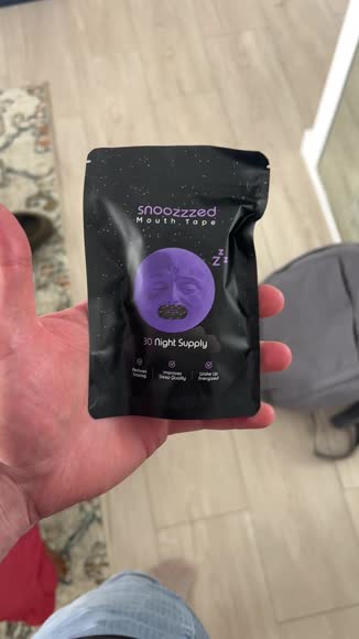 Video review of snoozzzed snoozzzed Mouth Tape for Sleeping - (90 Night Supply) Reduces Snoring, Restful Sleep, Hypoallergenic Sleep Aid Comfort, Skincare Mouthtape Mask  by 6526f4d2a19b5f7995dfe24c
