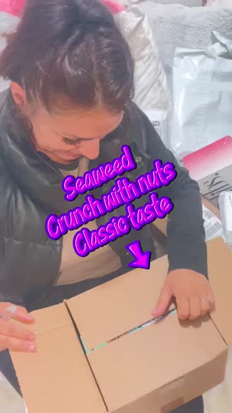 Video review of AMAZIN CHOICES Nutritious Seaweed Crunch Bars with Nuts - Pack of 3  by 675c2579b24bf5526355e7d8