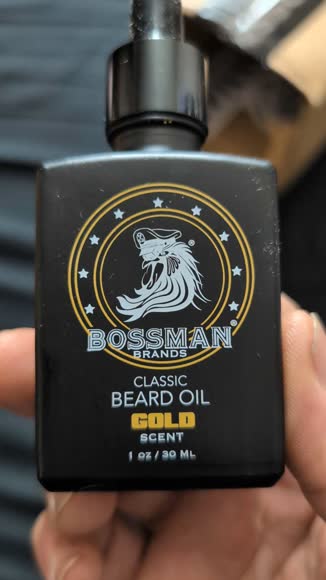 Video review of BOSSMAN All Natural Beard Oil  by 680108747115f0bd74a54239
