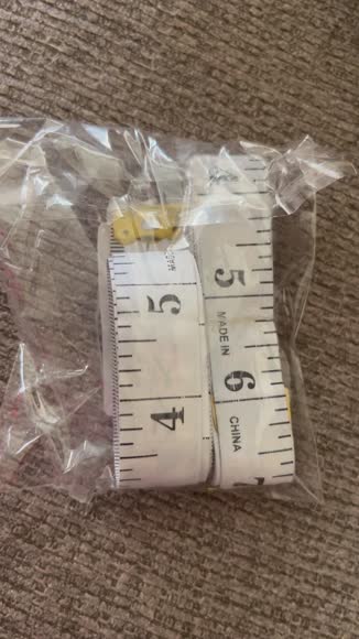 Video review of iTek Double Scale Soft Tape Measure  by 677314c3851a79ae41d52779