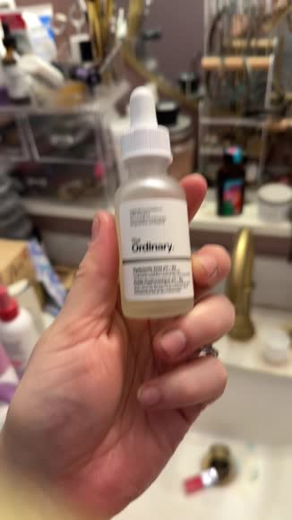Video review of The Ordinary Hyaluronic Acid 2% + B5  by 665a2826f7fa33ef549c7bc1