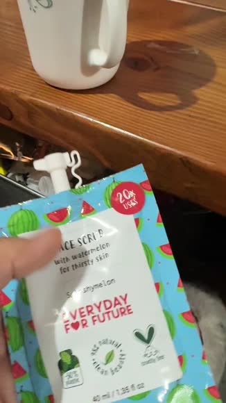 Video review of Everyday for Future Face Scrub, Hydrating  by 676f2fde851a79ae41a300b1