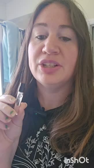 Video review of Orchid + Ash Perfume Discovery Kit  by 6799392d894563d02517c1d6