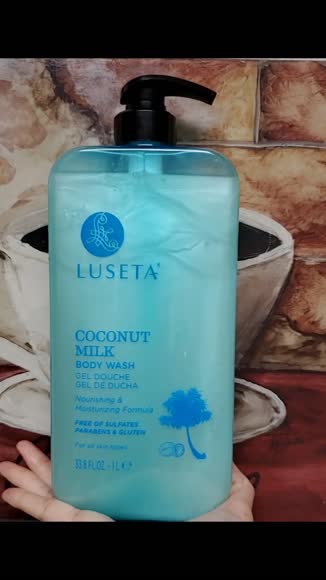 Video review of Luseta Beauty Coconut Milk Body Wash  by 651e0bfe81d8f2ae14824e4f