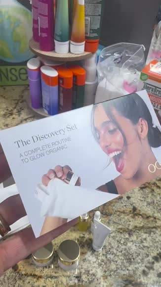 Video review of  Travel-Friendly, Trial-Sized 6-Piece Organic Skincare Regimen  by 678479fe18a56fee890941fa
