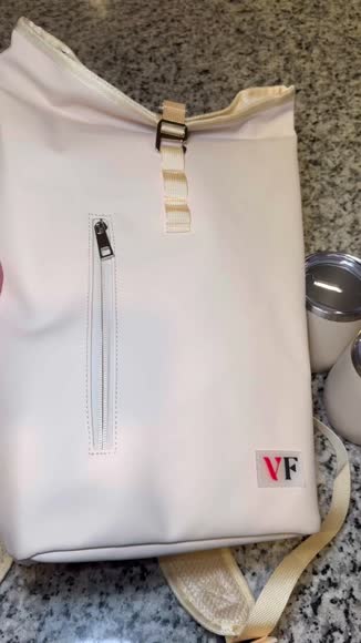 Video review of Vin Fresco Two Bottle Rolltop Wine Backpack  by 6619c5b7f319cd8baf7b767d