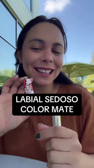 Video review of  Silky Soft Lipstick  by 660db952d4d3b1f3dee0883d