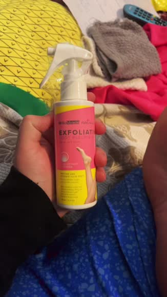 Video review of Mybiomiracle Exfoliating Foot Peeling Spray  by 676e043862aeb456e8a8922e