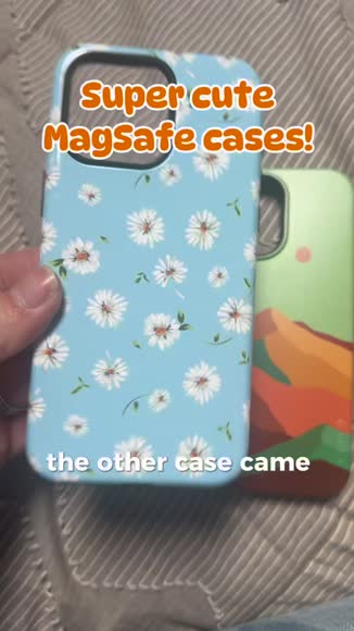 Video review of Casely Daisy Daydream | Baby Blue Floral Case - Essential+MagSafe®  by 67624c793b027936145e39cb
