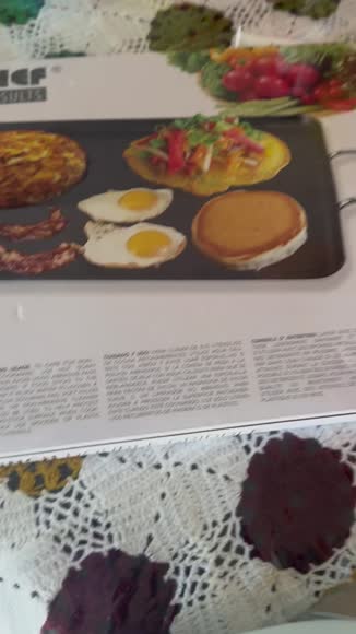 Video review of Better Chef Aluminum Non-Stick Double Griddle  by socorrosaucedo1970