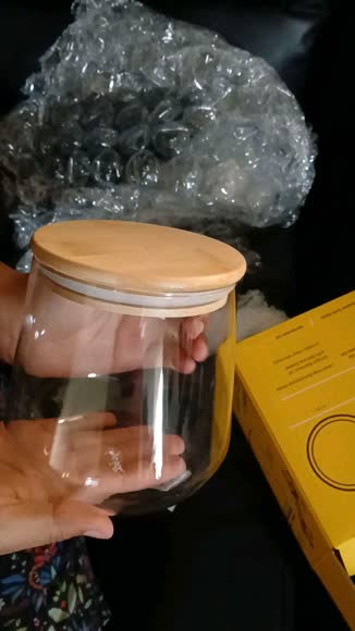 Video review of JoyJolt Large Coffee Glass Cookie Jar With Bamboo Lid  by veronicareyes3434