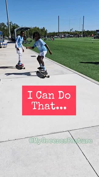 Video review of SereneLife Smooth Ride: Canadian Maple Deck Skateboard  by 676a2838c8e10527cf4af454