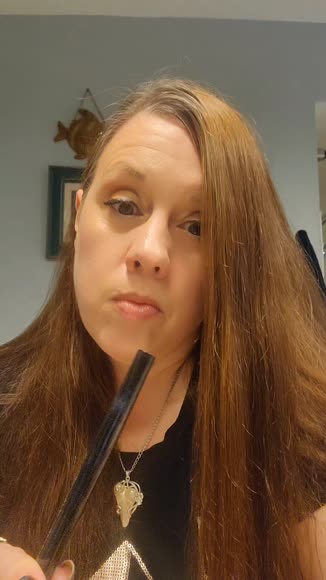Video review of Bold Beautiful Cosmetics Liquid Eyeliner Pen Hypoallergenic Waterproof and Smudge-Proof  by 6782cafaeb4ca4dbc4f4b95d