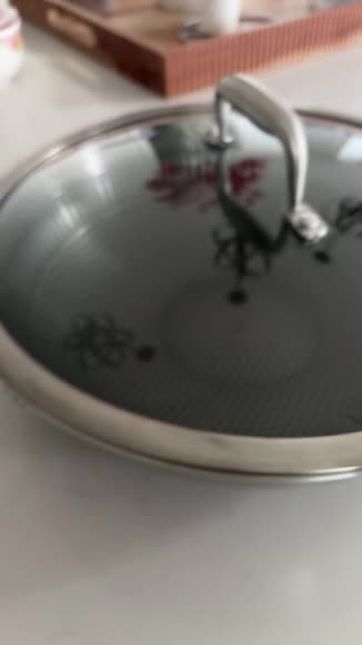 Video review of Nutrichef Authentic Asian Cooking: 12'' Durable Wok With Side Handle  by narayani46