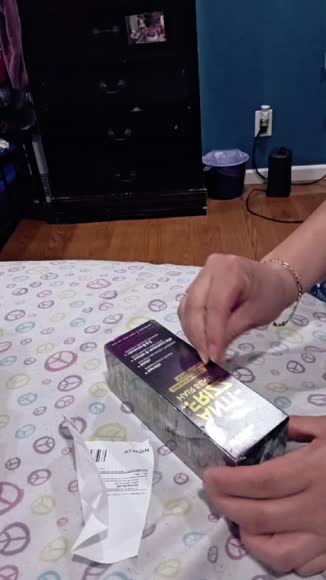 Video review of NUTRAHARMONY Hydrating Hair Serum  by 67eed9a15b9c260a322f8389