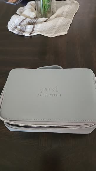 Video review of PMD Beauty The Kailee Bag | Chic & Modern Travel Case  by 681575fdbc9280bda17a62ee