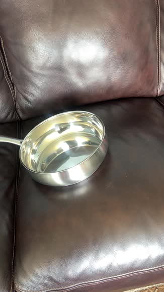 Video review of J&V TEXTILES Stainless Cookware, 9.5-Inch Fry Pan With Lid  by 675a53fc59556207df3e888d