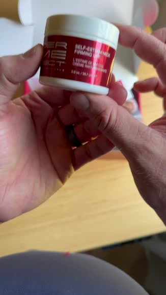 Video review of Dermelect Dermelect Self-Esteem Neck Firming Lift – For Neck & Décolleté with AHA, BHA, Avocado Oil & Squalane for Toning, Hydrating & Firming Sagging Skin & Tech Neck - Anti-Aging Neck Cream   by 6646a7a0be4935017b0eb6f8