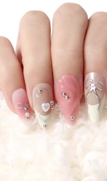 Video review of Never Have I Ever Shop BALLERINA SLIPPER - PRESS-ON NAILS  by info202755