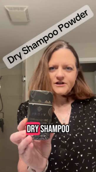 Video review of  Dry Shampoo | Vanilla Coconut  by 675e16601f3a2c524c61e44f