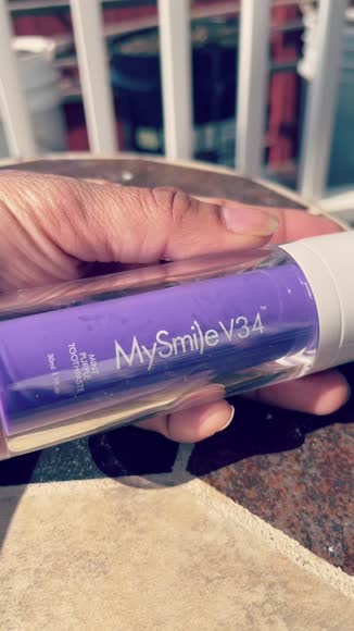 Video review of MySmile Purple Toothpaste for Tooth Brighten, Color Corrector Efficient Cleaning Toothpaste, 30ML Non-Sensitive Natural Tooth Stain Removal Toothpaste, Fresh Mint, Press Type  by 675c2ecb488a0bfe6130d440