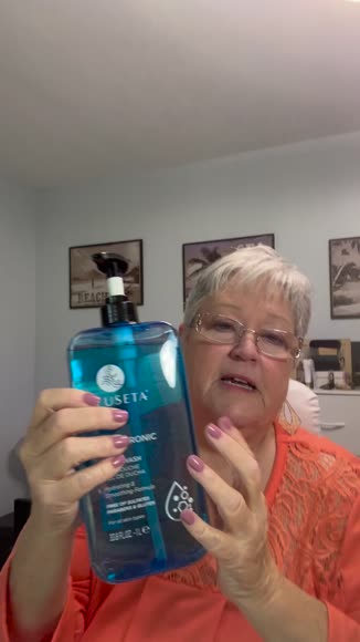 Video review of Luseta Beauty Luseta Hyaluronic Acid Body Wash 33.8oz  by 67671dd4cb0ead56872c99dc