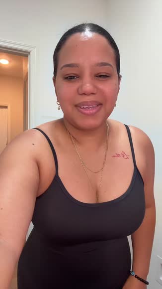 Video review of Pavoi Spaghetti Strap Full-Length One Piece Workout Jumpsuit  by 67acdf1a2d7d38f2fe00f28f