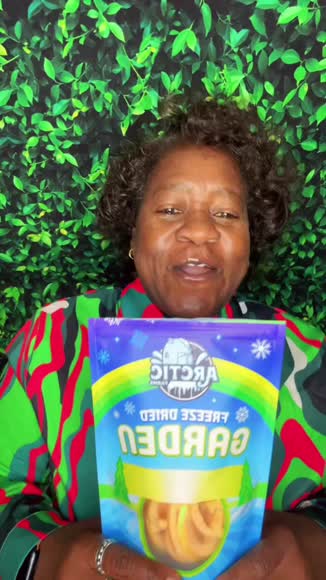 Video review of Arctic Farms Freeze Dried Tomatoes  by 678fd5ab2d414658ddbe88e2