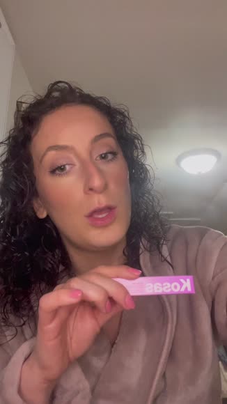Video review of Kosas Air Brow | Clean, Clear Brow Gel  by 6803b6c6bf13acf4a49cdae1
