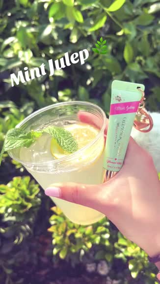 Video review of Glimmer Wish Glimmer Whip - Whipped Lip Balm  by hello1234567995