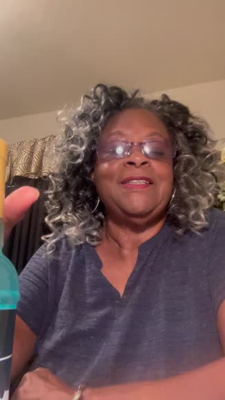Video review of Syruvia Sugar-Free Blueberry Syrup  by 678ad0521dbe5a2a55ce643c