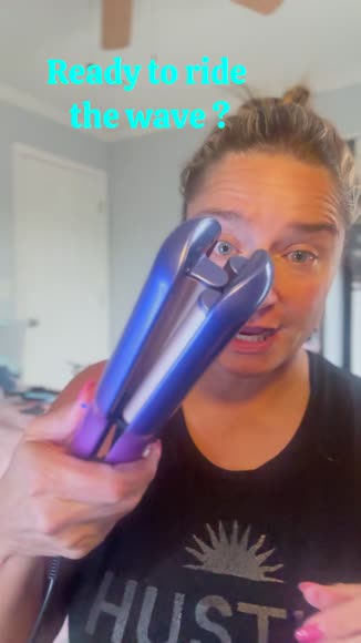Video review of BLOWN Waver Curling Iron with 5 Temperature Settings  by 6771e54b502978648ce71868