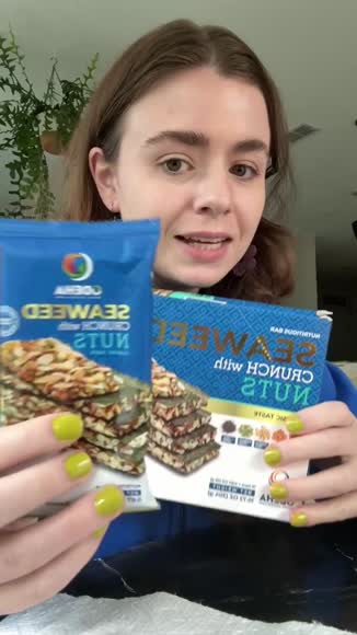 Video review of AMAZIN CHOICES Nutritious Seaweed Crunch Bars with Nuts - Pack of 3  by camillaalmond